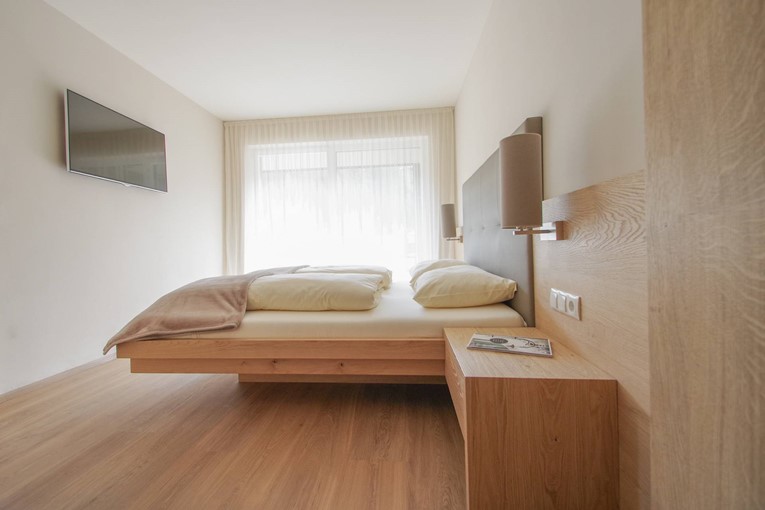 Suite Royal Schlafzimmer.jpg