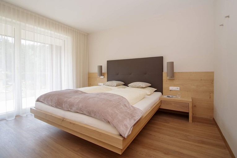 Zimmer 2 (113).jpg