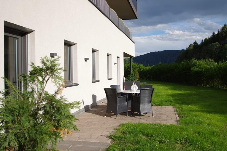 Deluxe Außenbereich.jpg